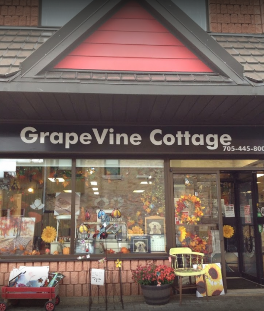 GrapeVine Cottage