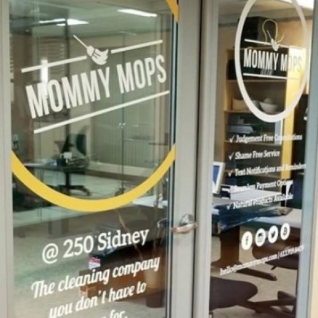 Mommy Mops