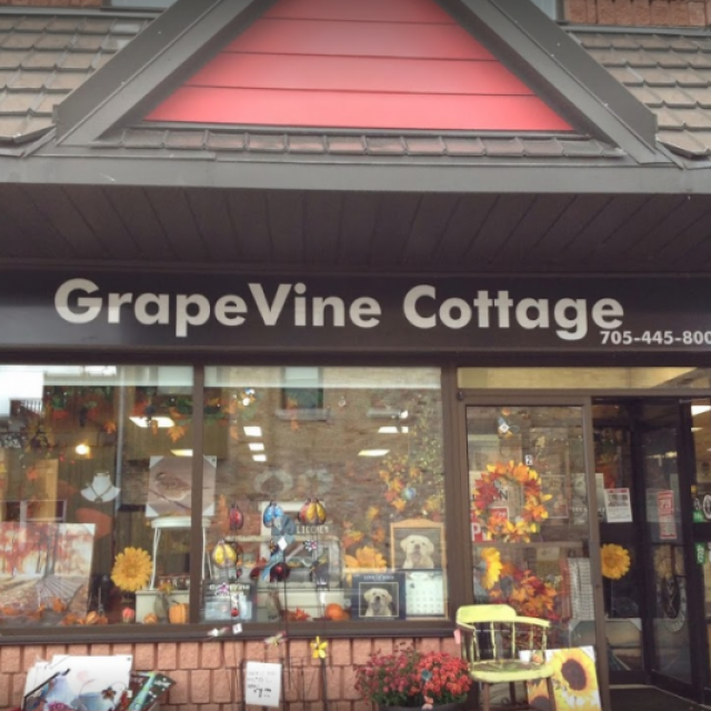 GrapeVine Cottage
