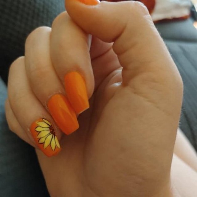 Georgia Nail