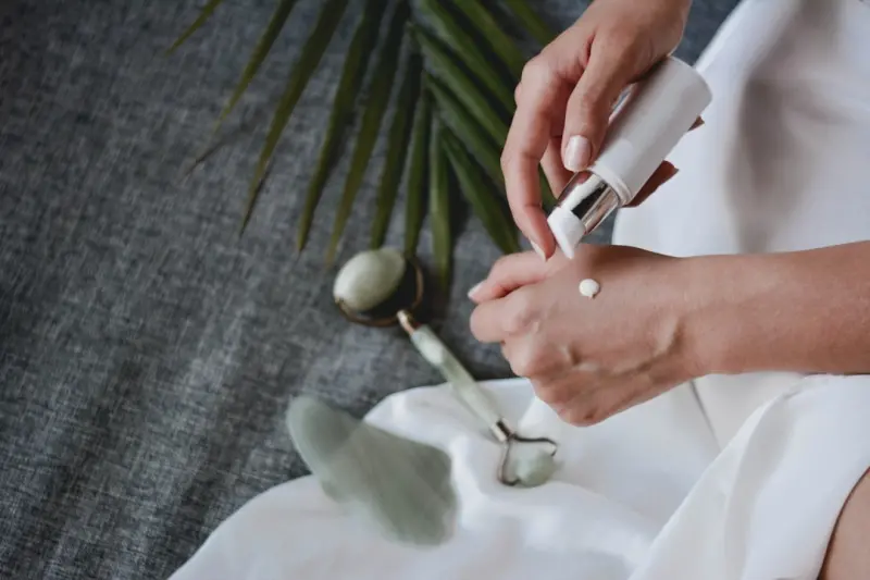 Adaptive Skincare Tech: Turning Routine Into Real‑Time Personal Care