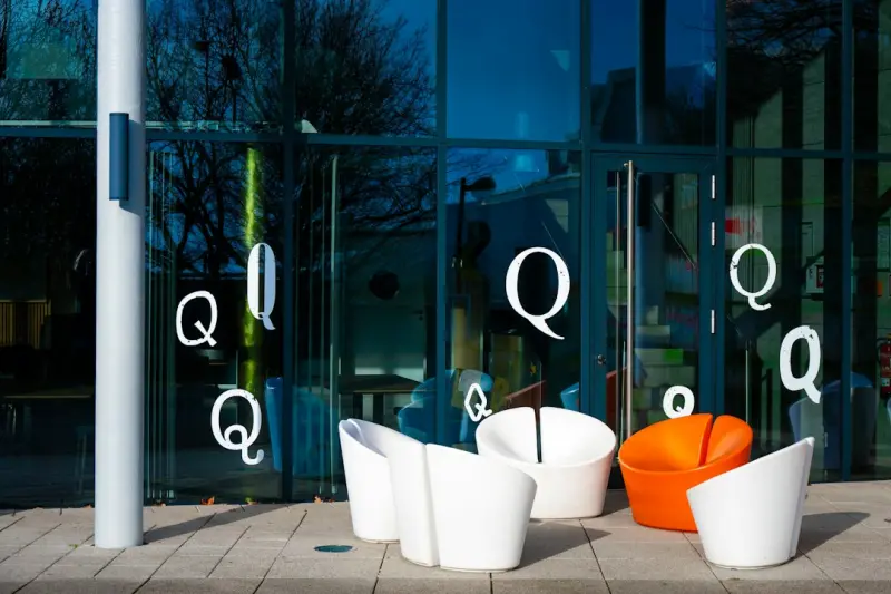 Creative Ways to Divide Outdoor Spaces Without Walls