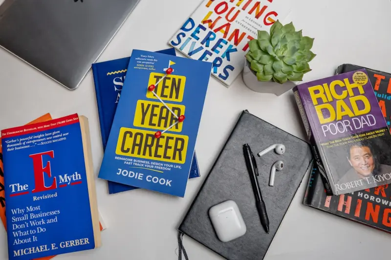 The Portfolio Career Playbook: Turning Multiple Gigs into a Sustainable Full‑Time Life