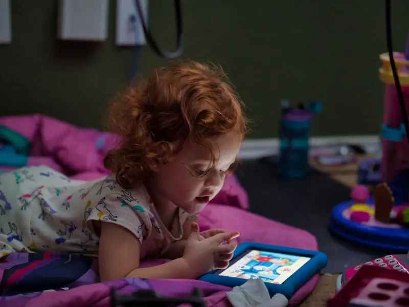 Playful Pauses: Structured Daydreaming for Remote Mental Wellness