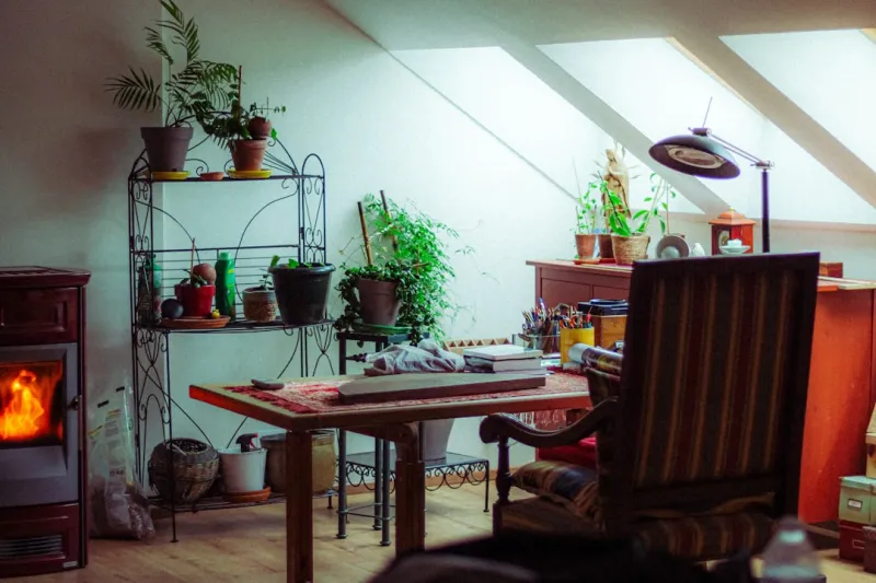 How My Garden Desk Turned My Home Into a Productivity Playground How My Garden Desk Turned My Home Into a Productivity Playground