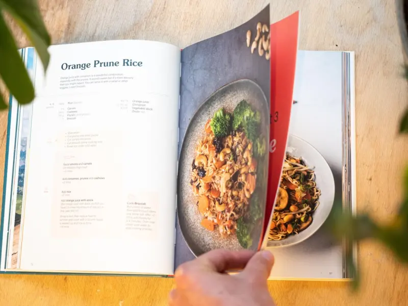 Flavor Trails: Mapping Meals to Transform Your Travels