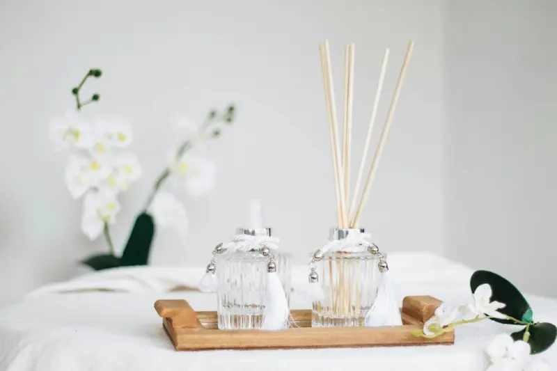 Seasonal Scent Strategies: Refresh Your Home Atmosphere Year‑Round - iBusiness Directory Canada
