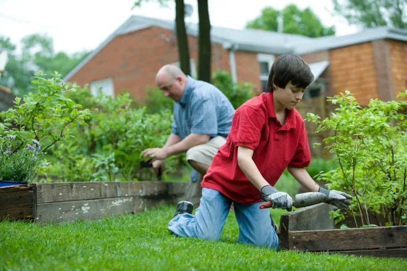 From Cubicle to Garden: Rethinking Employment in the Age of Outdoor Workspaces