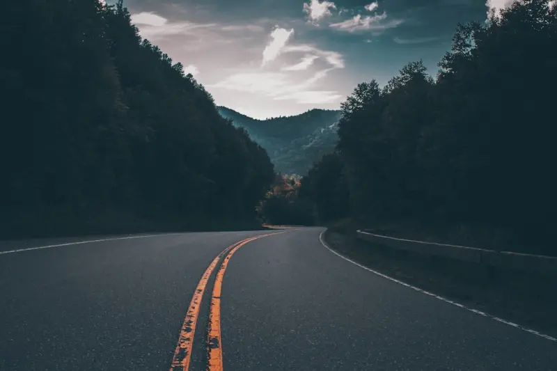 When the Road Becomes a Playlist: Crafting the Perfect Travel Soundtrack