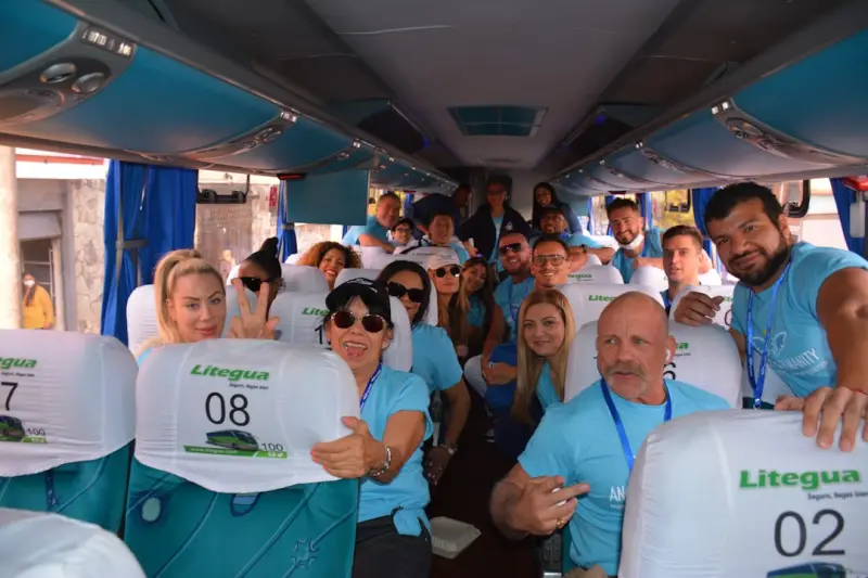 When Travel Becomes Service: How Volunteering Abroad Redefines Adventure