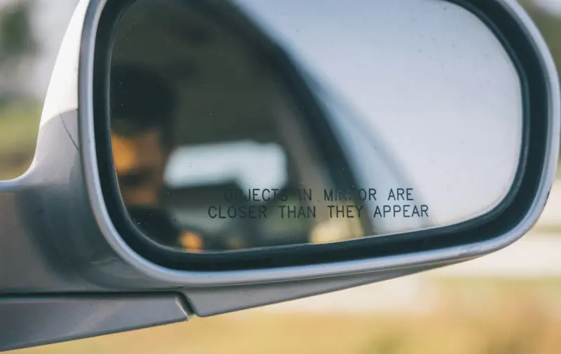 When Your Mirror Gets Smarter: Data‑Driven Personal Care for the Modern Professional