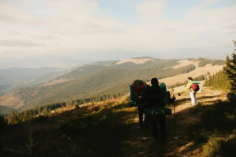 Beyond the Tourist Trail: Crafting Meaningful Connections Through Community‑Based Travel