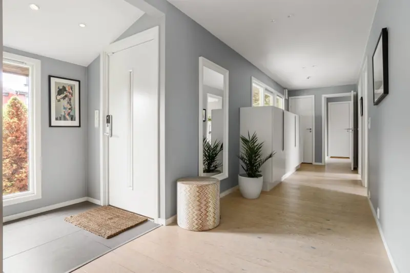 Transform Your Entryway into a Stress‑Free Welcome Hub